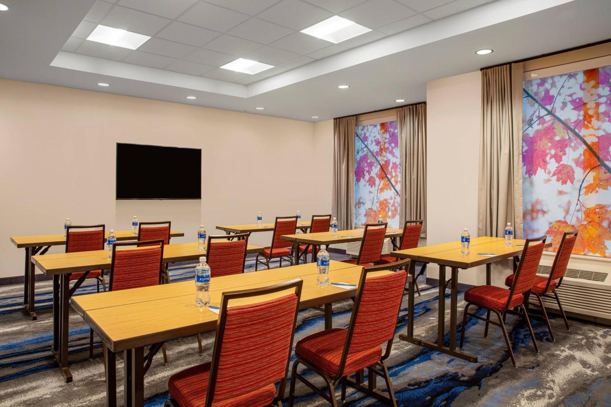 Fairfield By Marriott Inn & Suites Harrisburg West/Меканиксберг Экстерьер фото